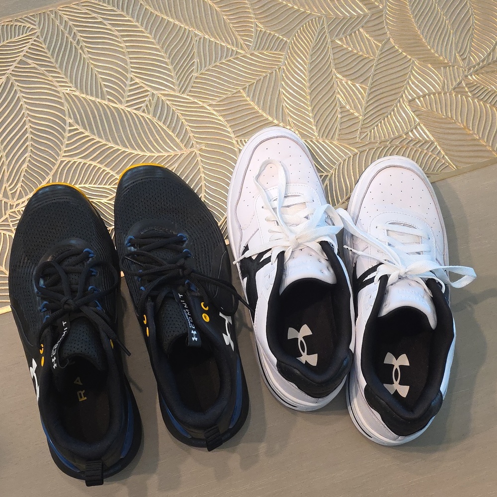Under Armour Bundle 2x1 Black & White Sneakers and Yellow Accents Men Like New - Picture 2 of 3